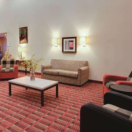 Ramada Inn By Wyndham Fairfield Nj Ngoại thất bức ảnh