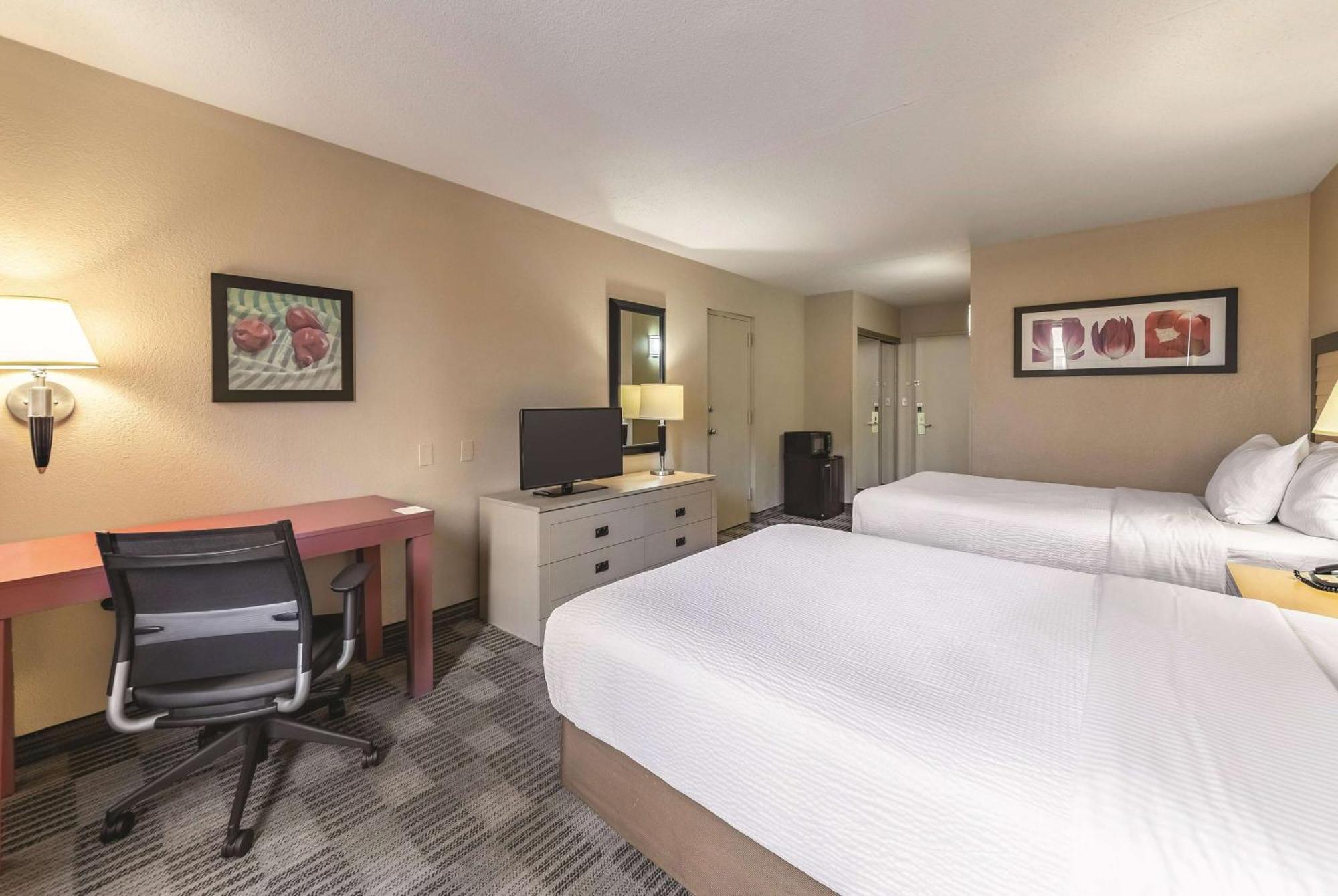 Ramada Inn By Wyndham Fairfield Nj Ngoại thất bức ảnh
