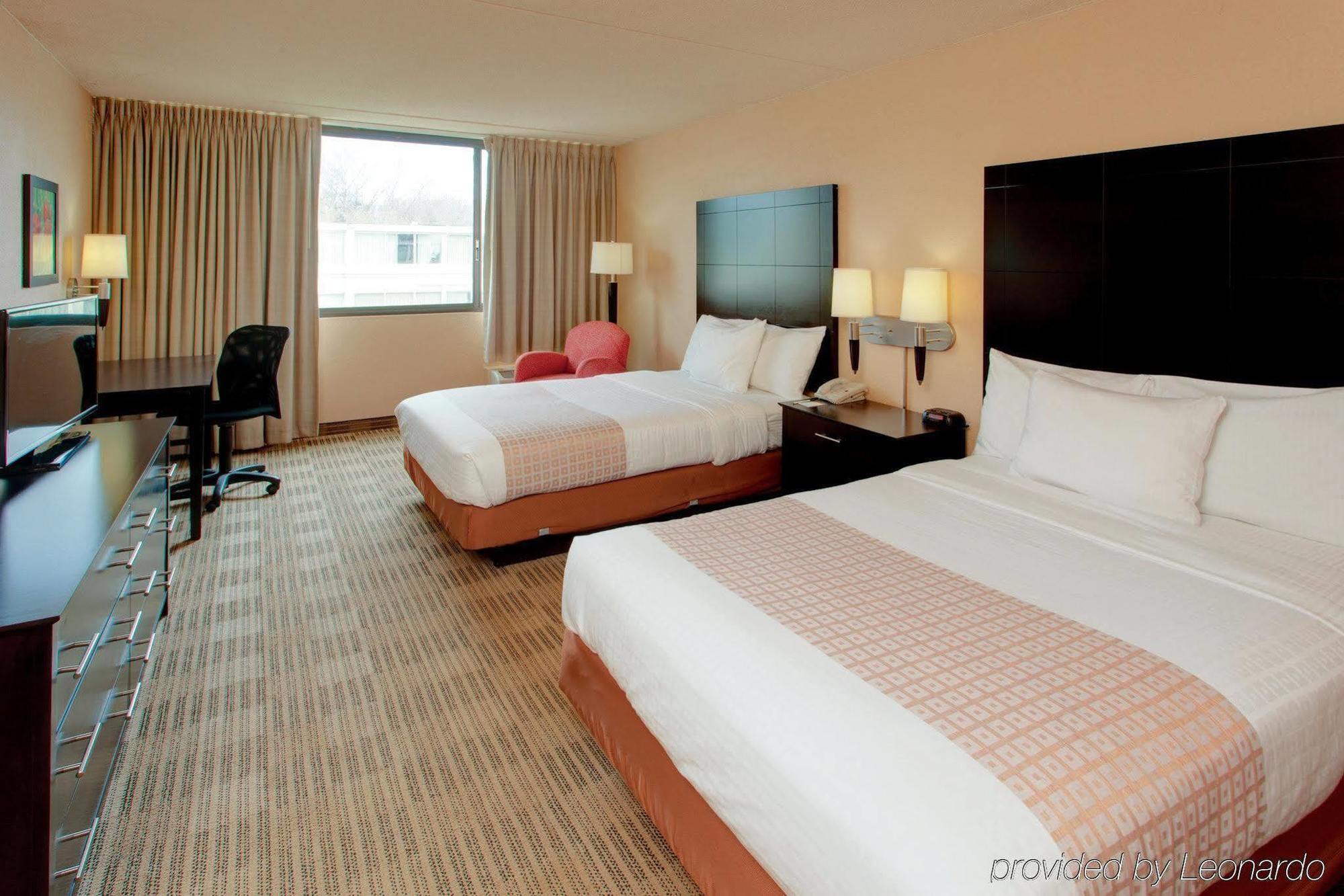 Ramada Inn By Wyndham Fairfield Nj Ngoại thất bức ảnh